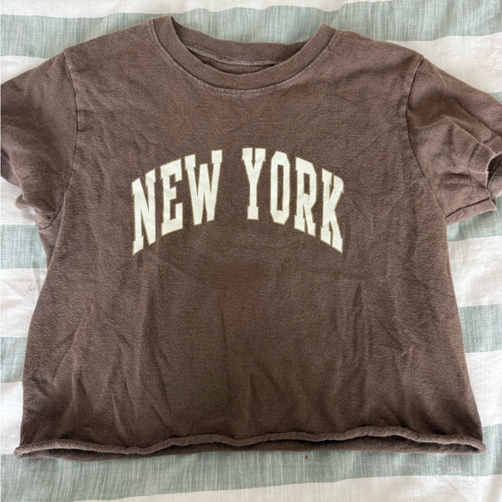 Brandy Melville Brown 'New York' Tee